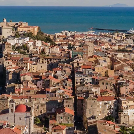 Torrione San Giovanni Ii * Terracina
